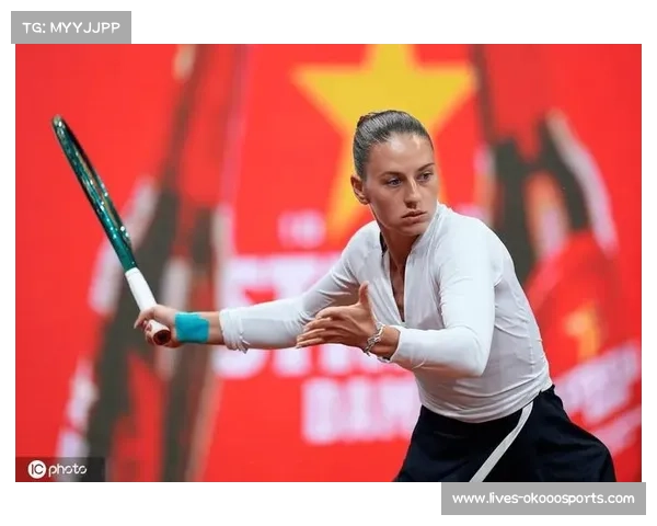 科斯秋克不敌萨巴伦卡获布里斯班亚军,卫冕冠军展现统治力